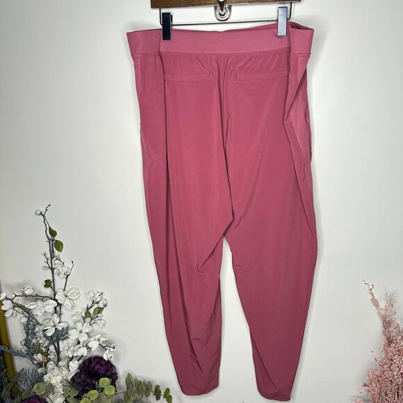 ATHLETA Brooklyn Ankle Pant Berry Rose Pink Sz 18 {B19} - Picture 3 of 5